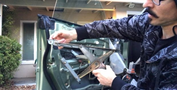 Car Glass Service At Home