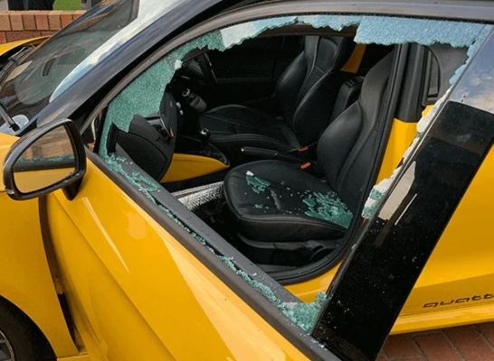 Expert Side Glass Replacement UAE